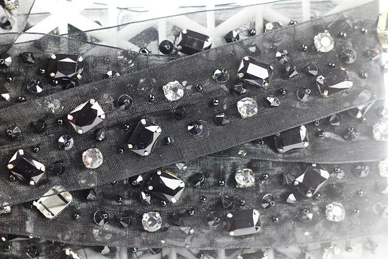 Passamaneria in organza con pietre