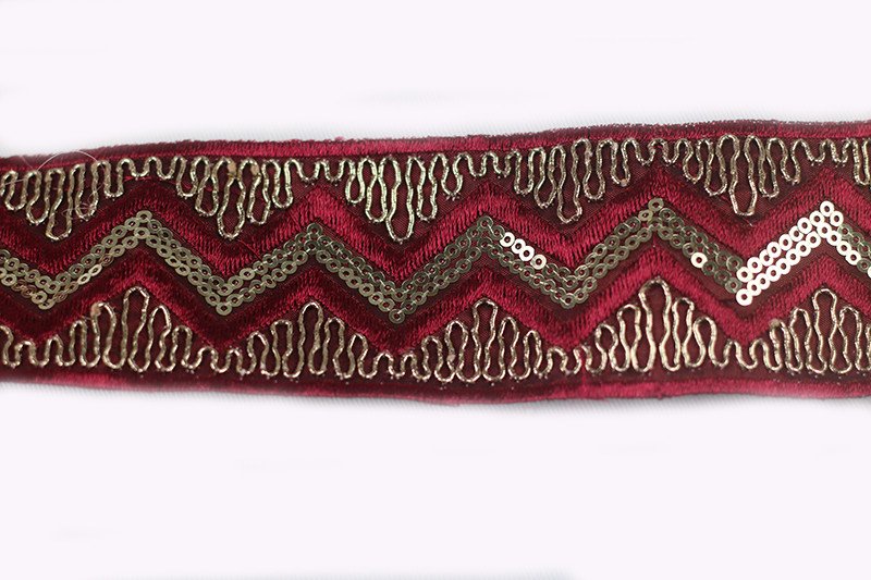 Passamaneria ricamo paillettes