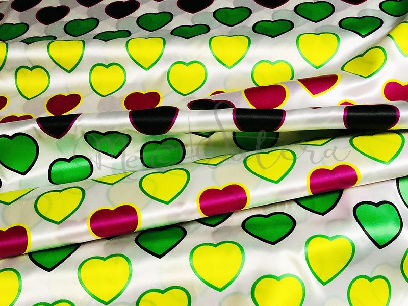 Tessuto raso cuori multicolor - h. 140 cm