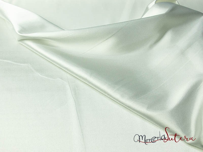 Tessuto raso stretch per abbigliamento