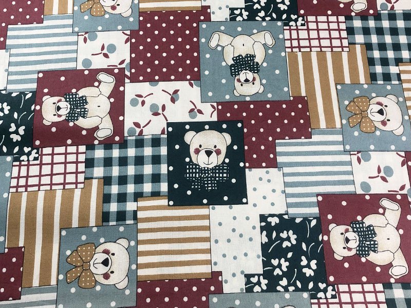 Tessuto in puro cotone fantasia Orsi packwork