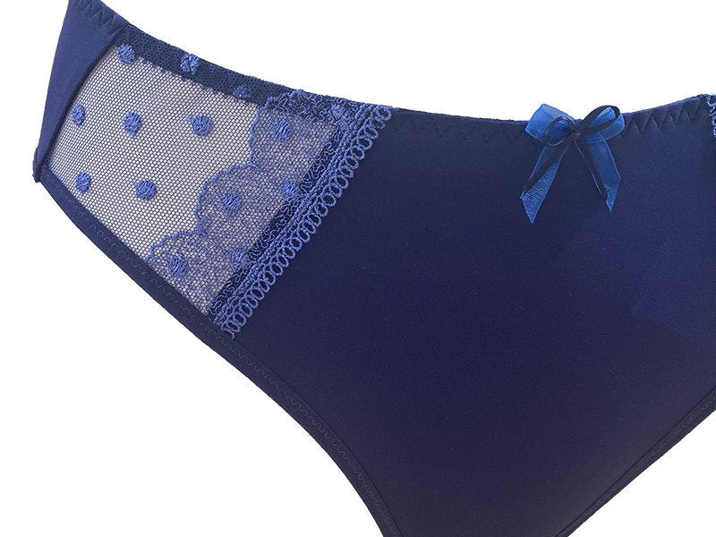 Slip con inserto in tulle pois - vita bassa - Passionata by Chantelle - 5043