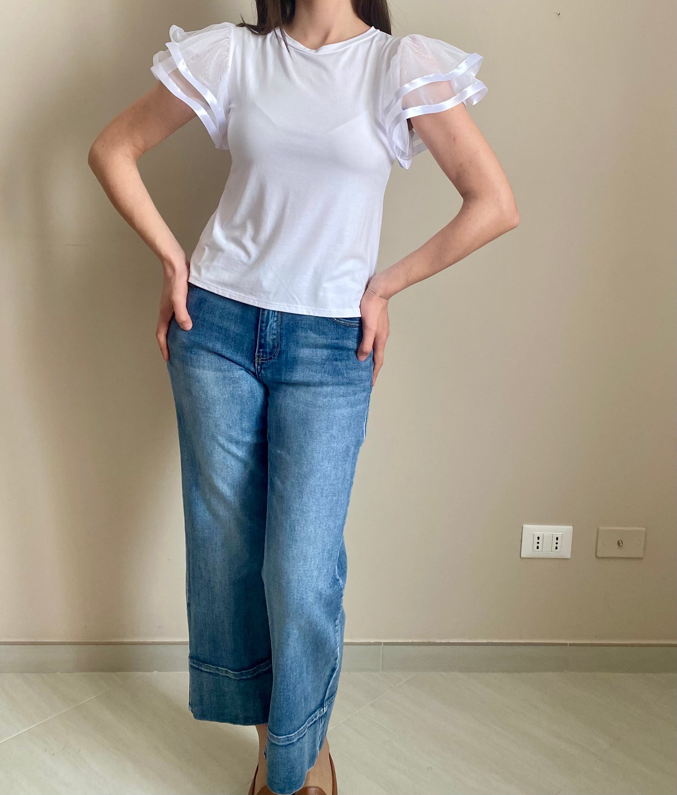 T-shirt maniche in tulle