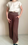 Pantalone ampio con ricamo